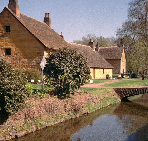 Sunday in the Cotswolds (Walk Only)